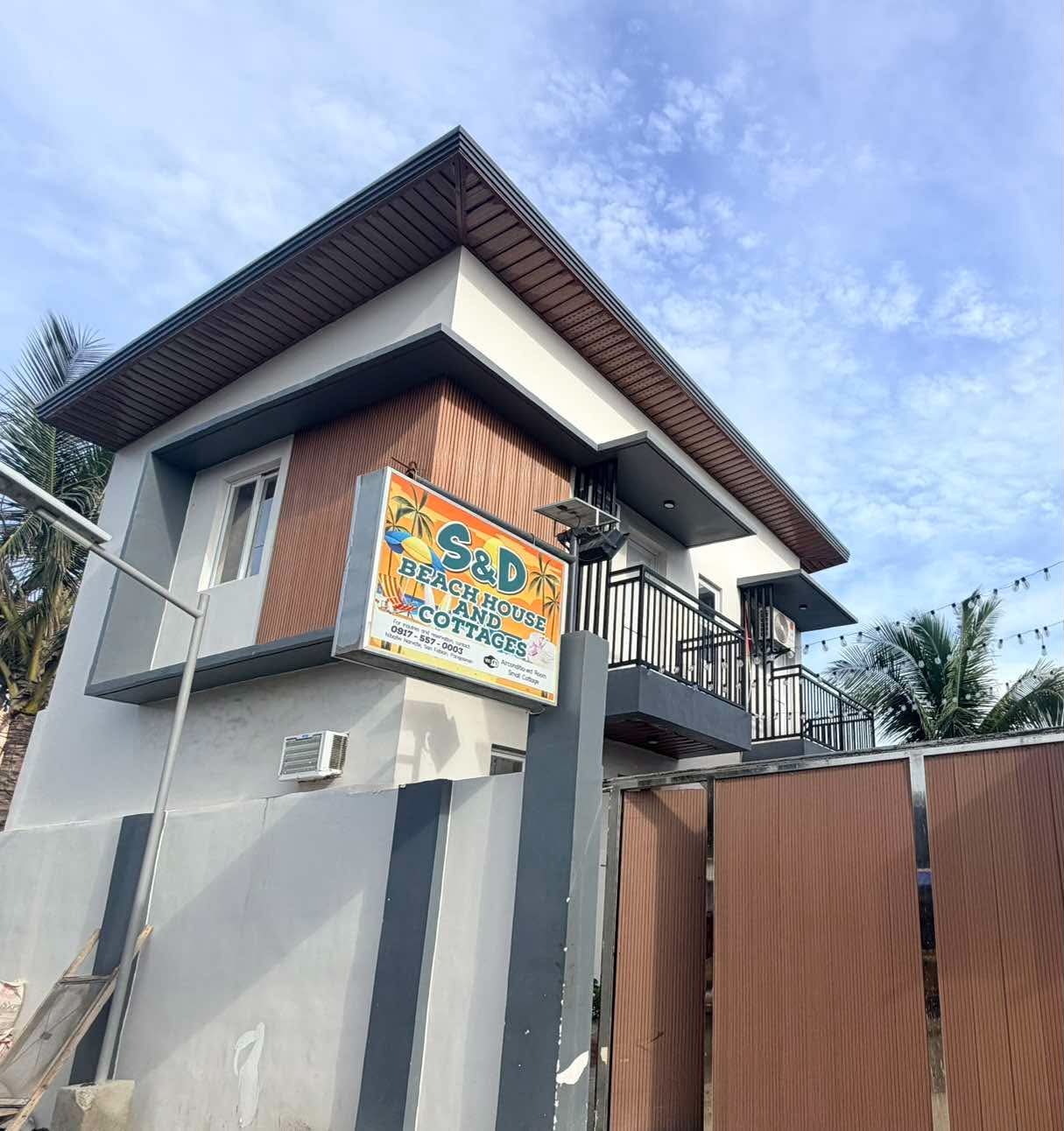 The beach house at S&D Beach House and Cottages