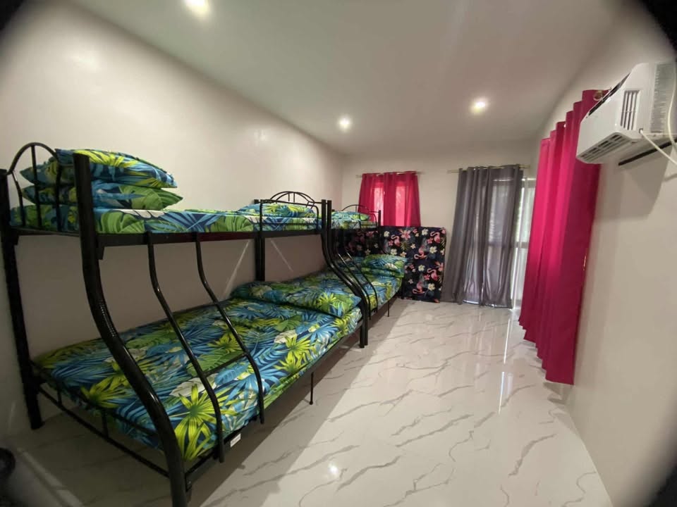 An air-conditioned guest room
