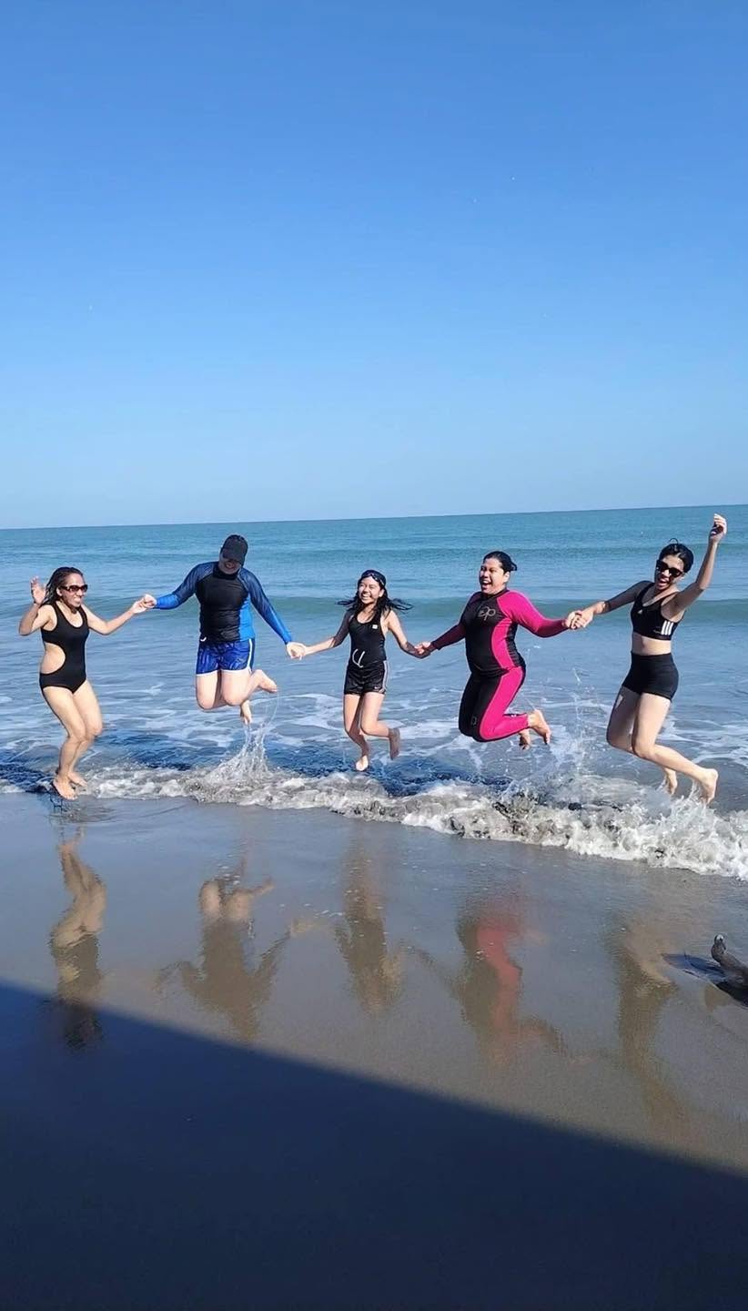 Swimming at S&D Beach House and Cottages